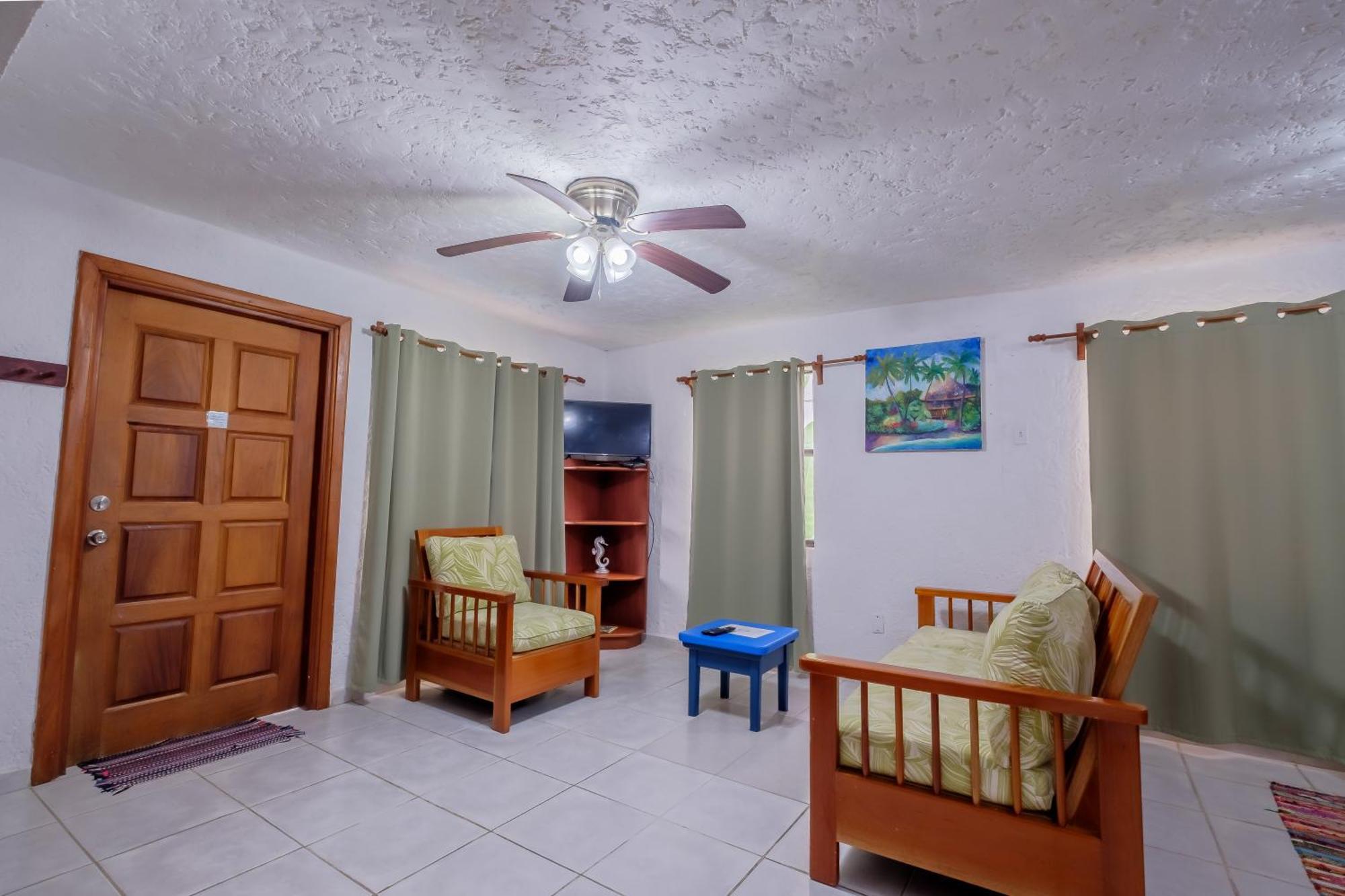 Seven Seas Resort Adults Only San Pedro  Ngoại thất bức ảnh